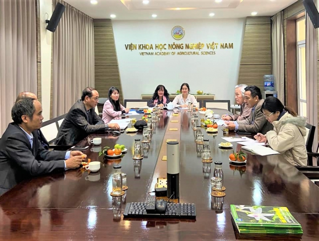 Tạp chí Khoa học Phát triển Nông thôn Việt Nam: Một năm nhiều cảm xúc, khó khăn thách thức và những nỗ lực vươn lên